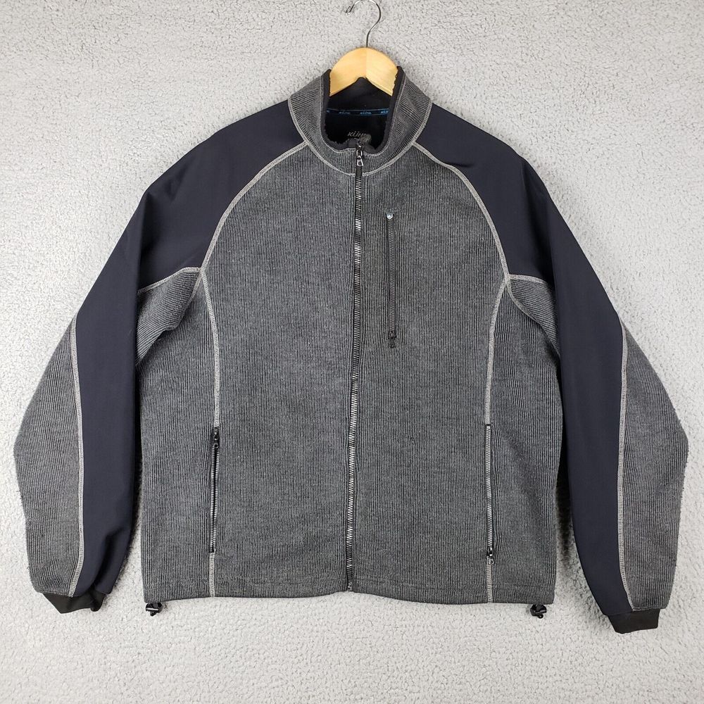 Men's Gray and Black Jacket
